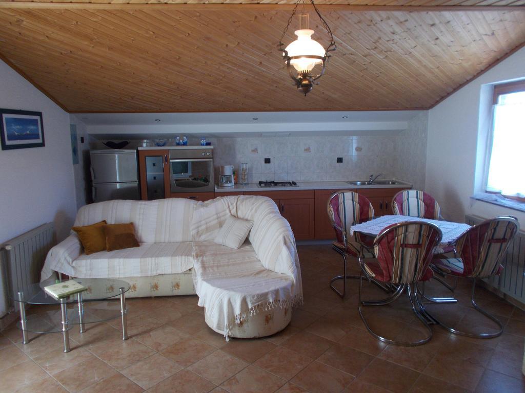 Apartments Sara Labin  Habitación foto